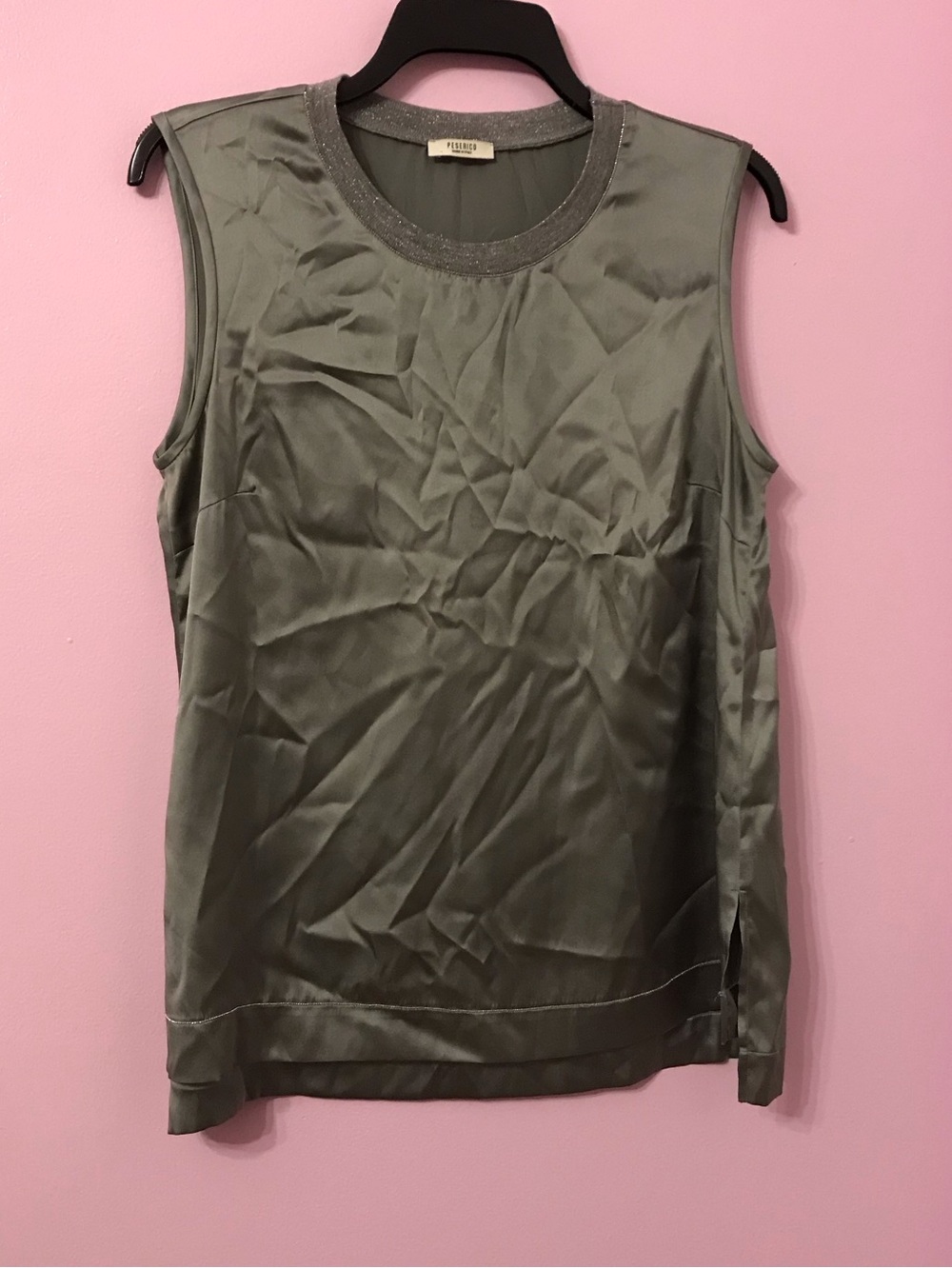Peserico gray beaded Sleeveless Silk Blouse size 42
